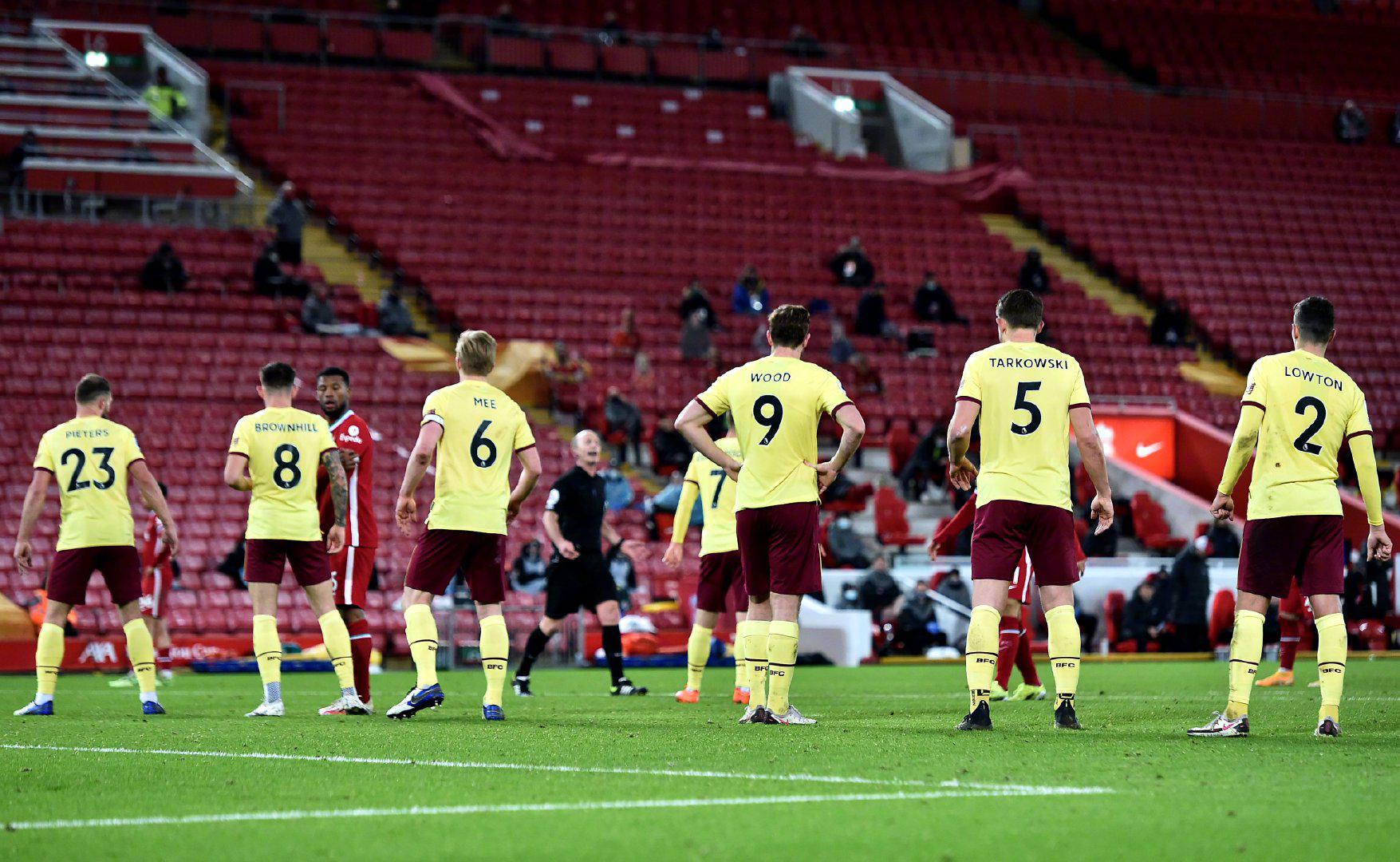 高价签下了 高价签下了