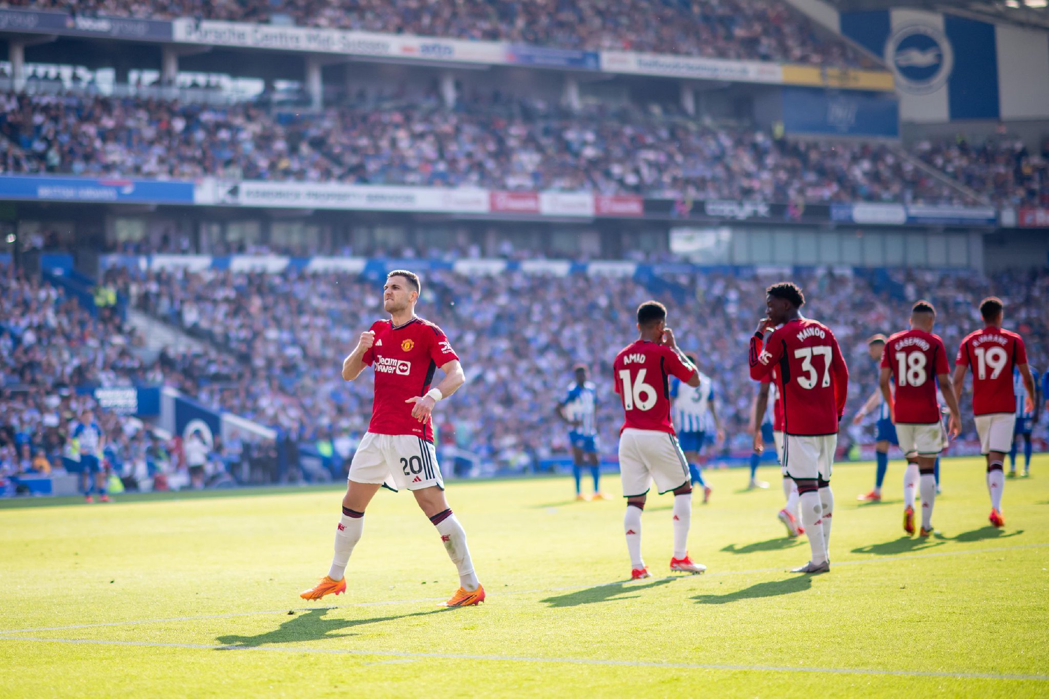 迪亚斯在转 迪亚斯在转